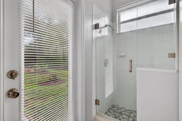 En-suite bath