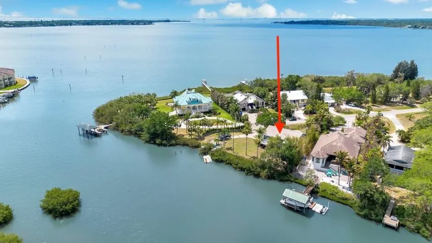 Unique oversized almost a third of an acre waterfront lot at the end of the street with private boat ramp that allows for easy access to Tampa Bay and the surrounding area for large vessels.