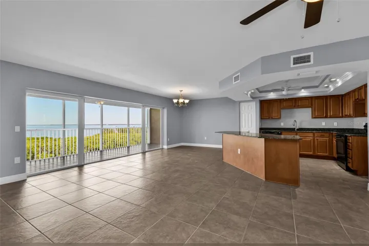 Living room overlooking Charlotte Harbor to the west