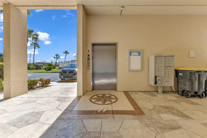 Elevator for building 2