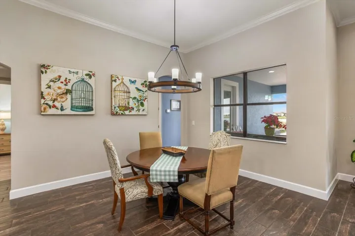 breakfast area