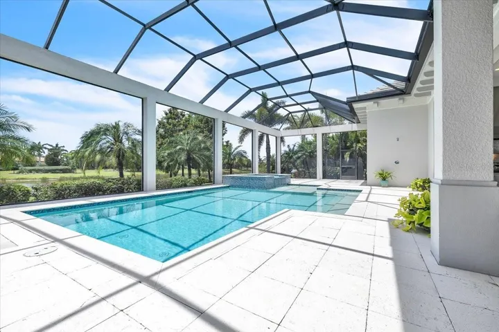 Pool / Spa