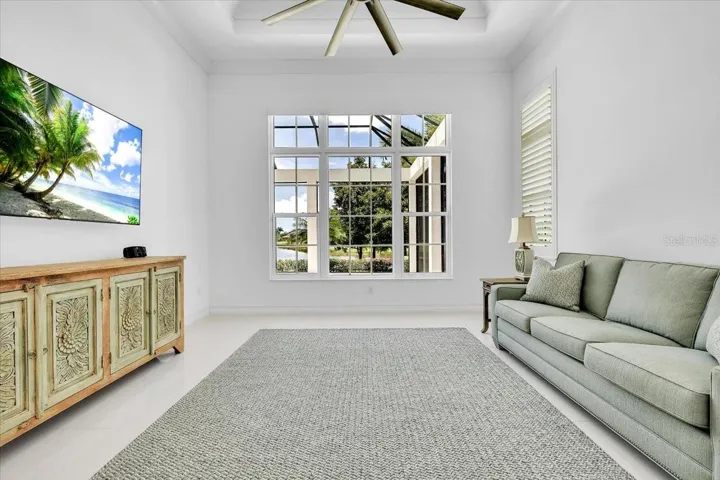 Bonus Room / 4th Bedroom