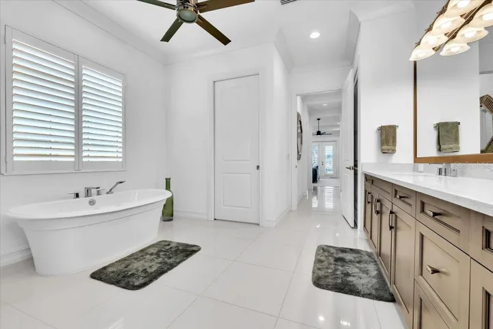 Primary Suite Bath