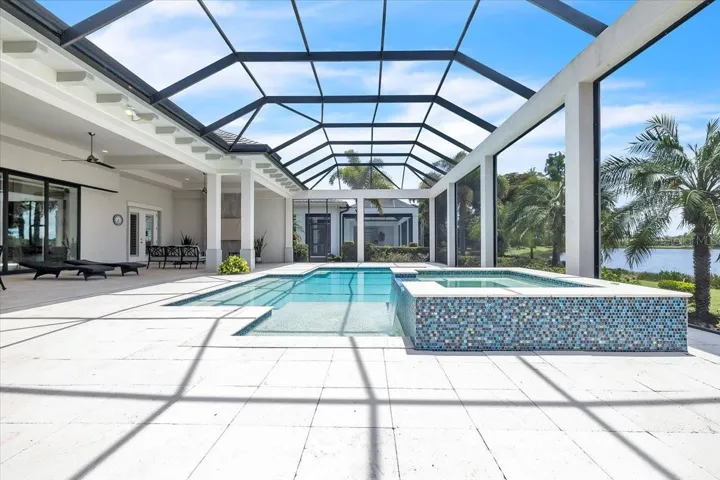 Pool / Spa