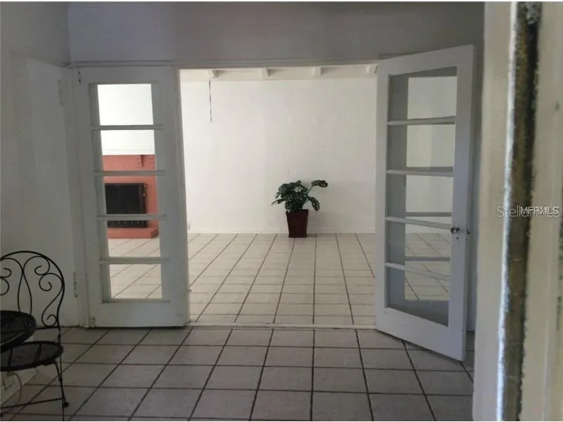 Front unit