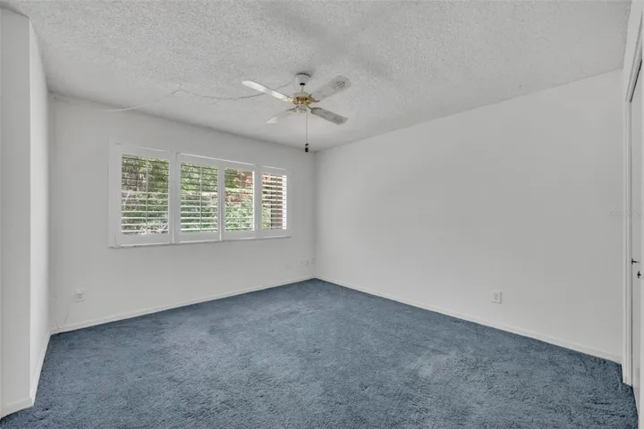 Secondary bedroom