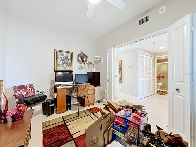 Den/Bonus Room
