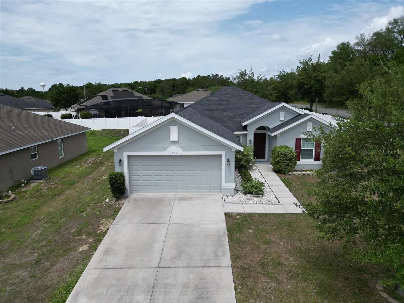 LONG DRIVEWAY