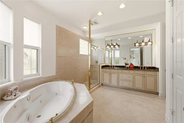 Primary bath with jetted tub