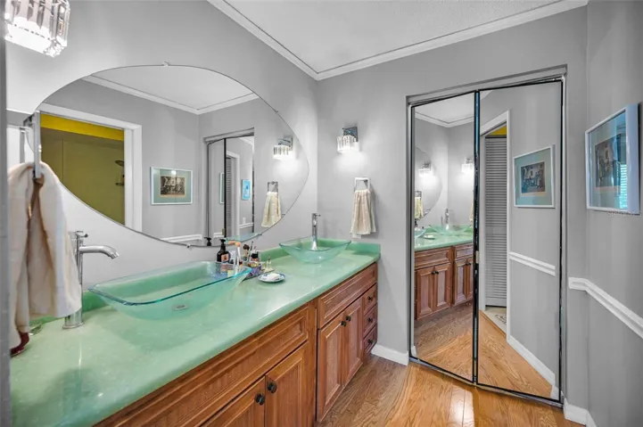 Custom Soapstone Counter in Primary Ensuite