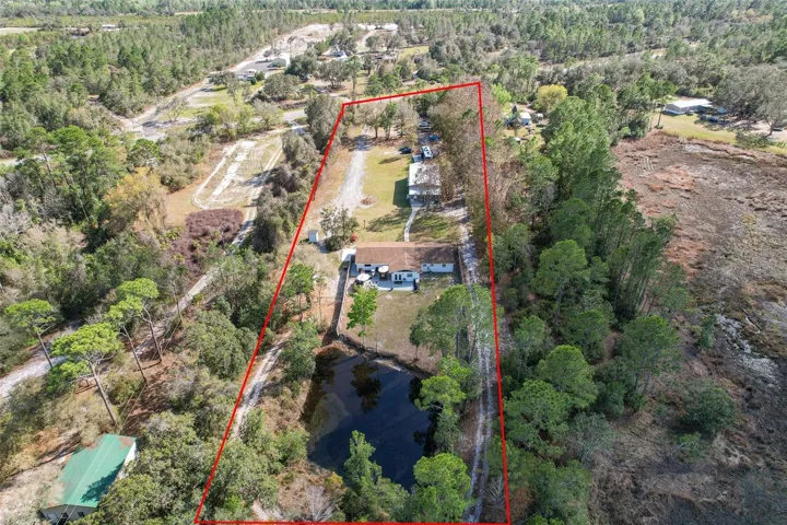 Aerial View *Estimated Boundary Lines