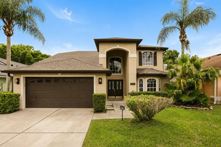 Edited out the front tree to show the house clearer.
