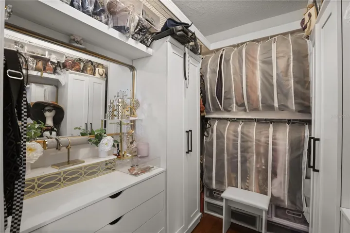 Custom Closet