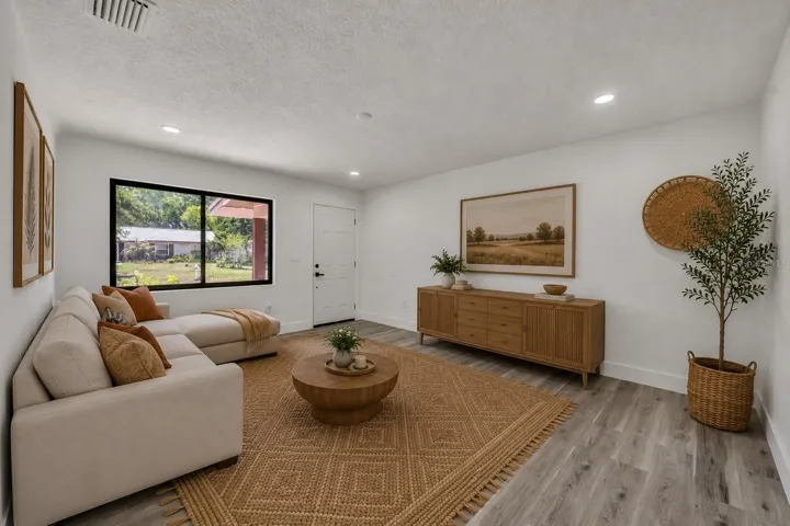VS - Living Room