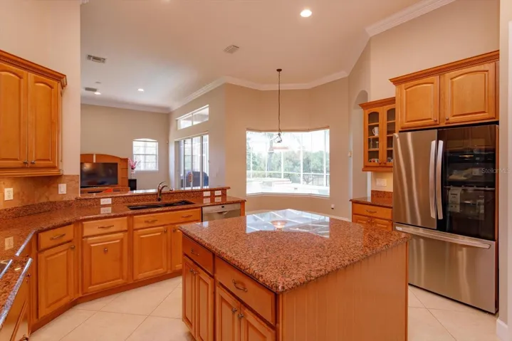 Lots of Counter Space