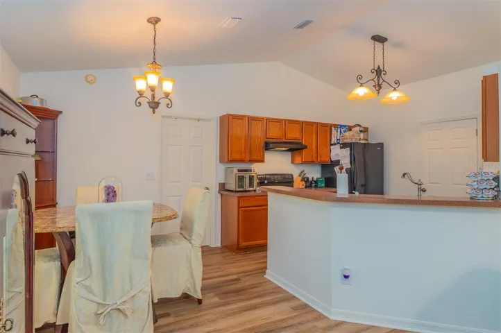 Dining room/Kitchen