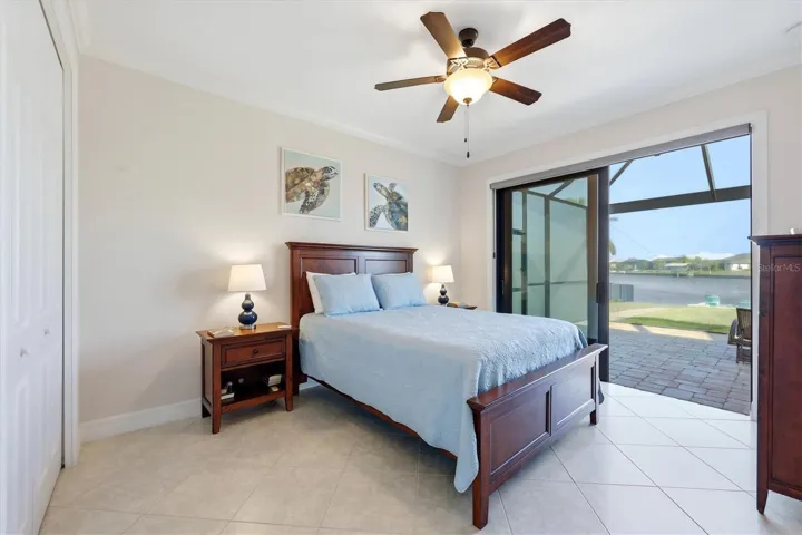Guest Bedroom with Lanai Access