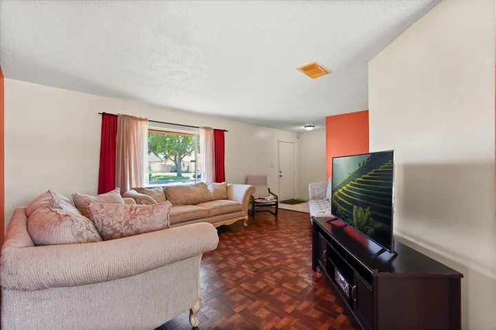 Family Room overlooking front door