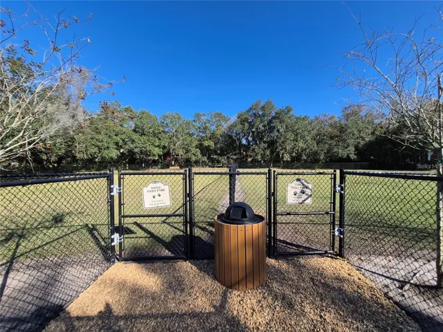 Dog parks for both smal and large dogs