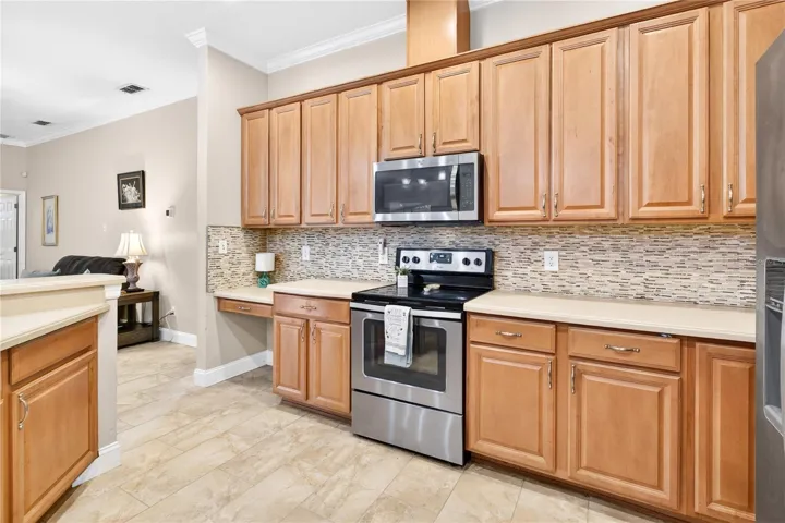 Lots of cabinet space