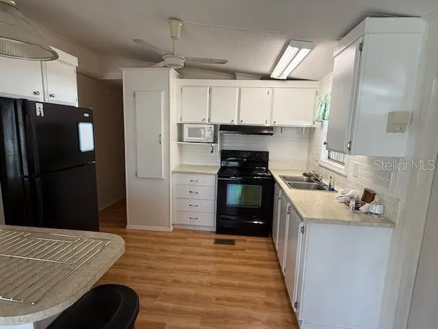 Kitchen from door