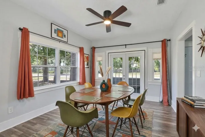 Dinning Room Virtually Staged