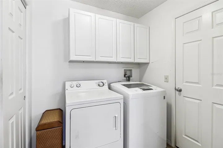 Laundry Room - Inside