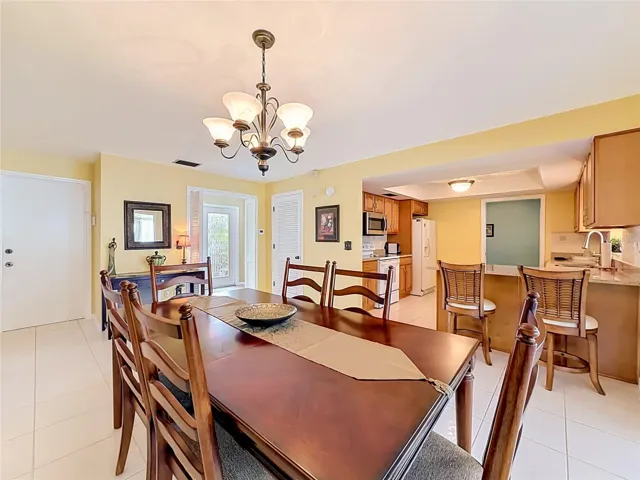 Family/Dining Room