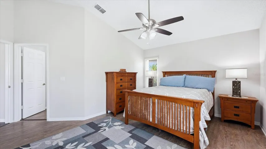 PRIMARY ON-SUITE