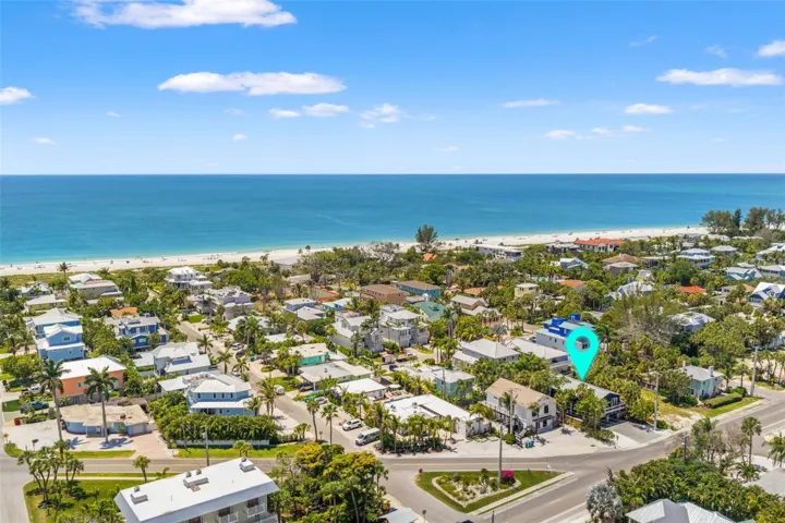 Welcome home to 8106 Gulf Dr, quick walk to the best beaches!