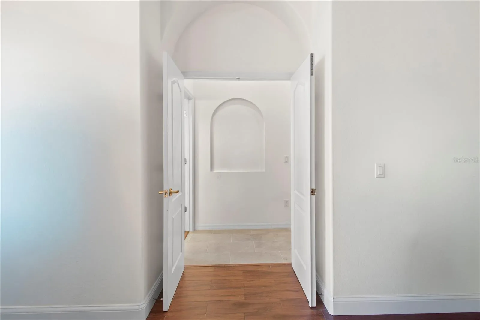 Primary Bedroom Entry