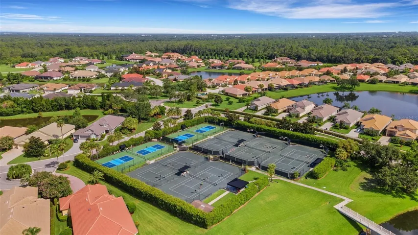 With 5 soft/clay tennis courts . . .