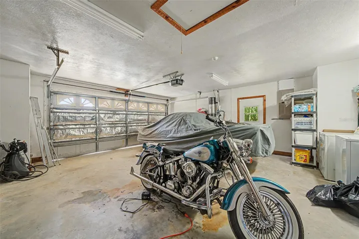 garage