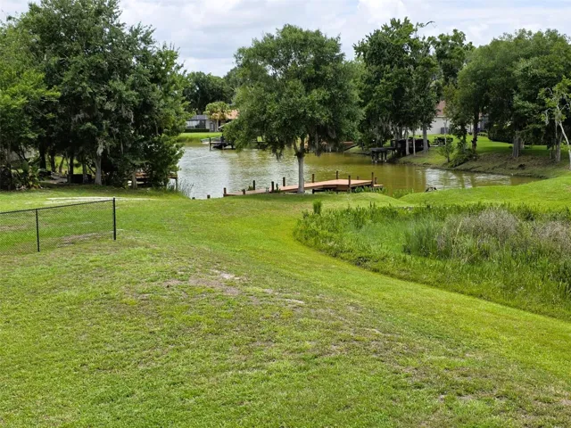 SILVER LAKES DOCK