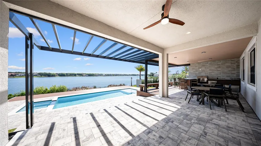 The modern pool/spa + pergola combination