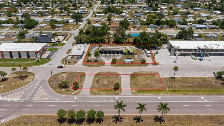 3570 Tamiami Trail zoned CG with highly visible 45.5 K VPD