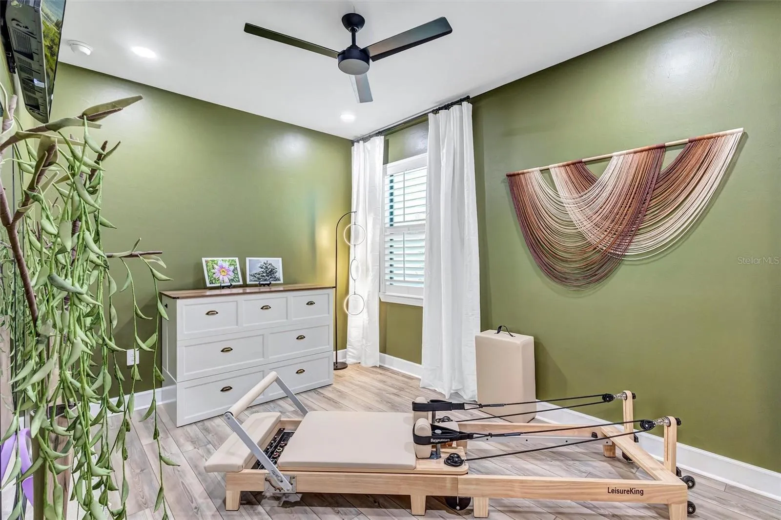 Guest bedroom 3