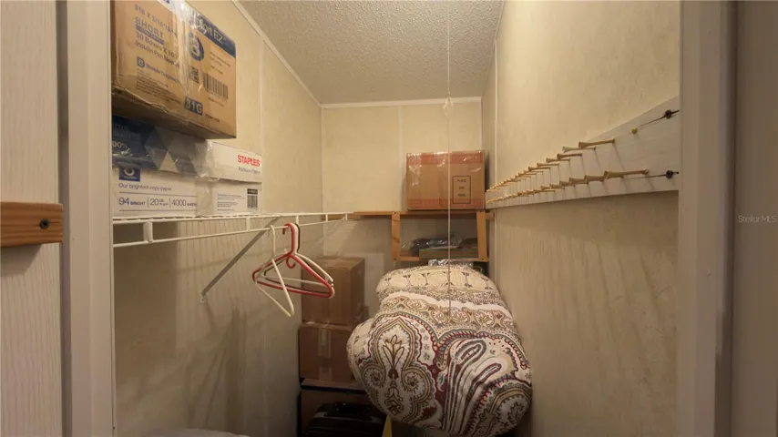 Closet de cuarto1