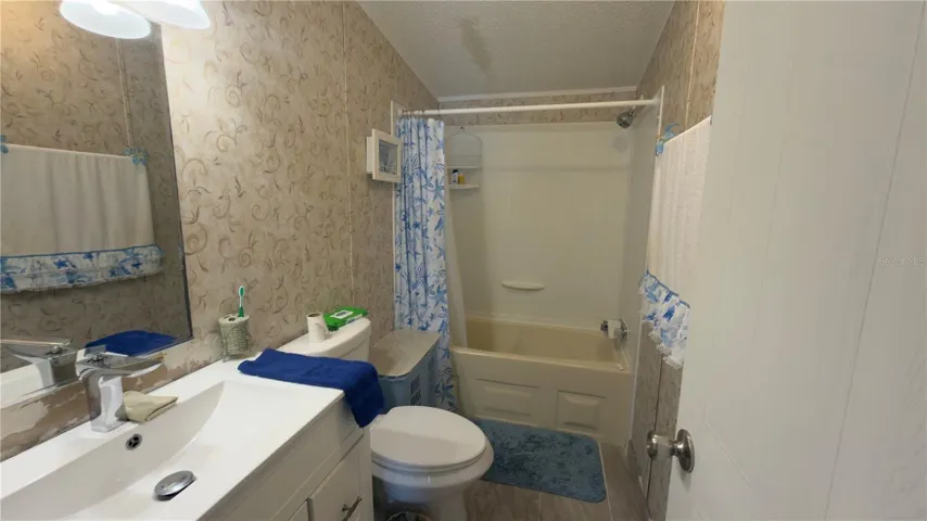 Baño auxiliar