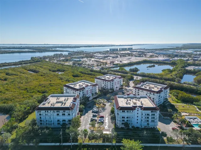 Harbor Del Rio Condos