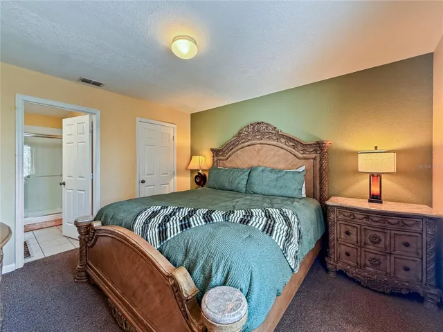 Large Space for a King Bed
