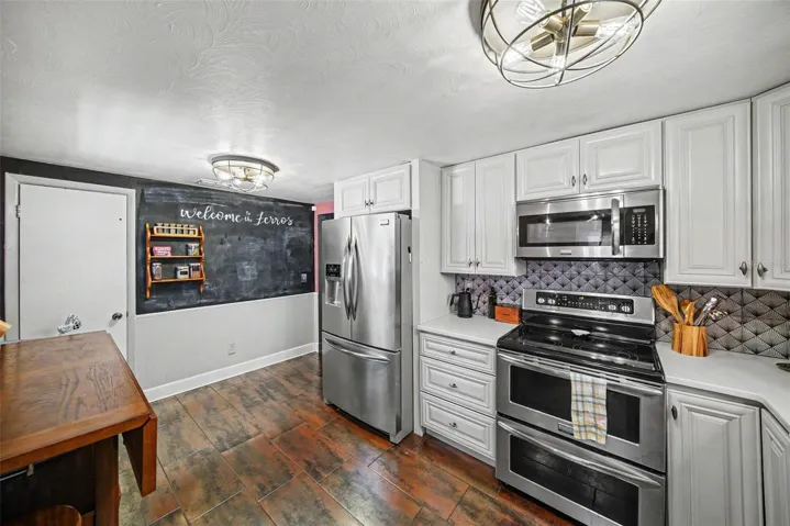 Kitchen with Double Oven and Microwave