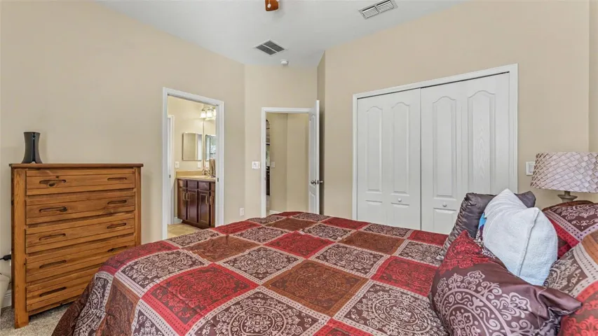 Guest bedroom 3
