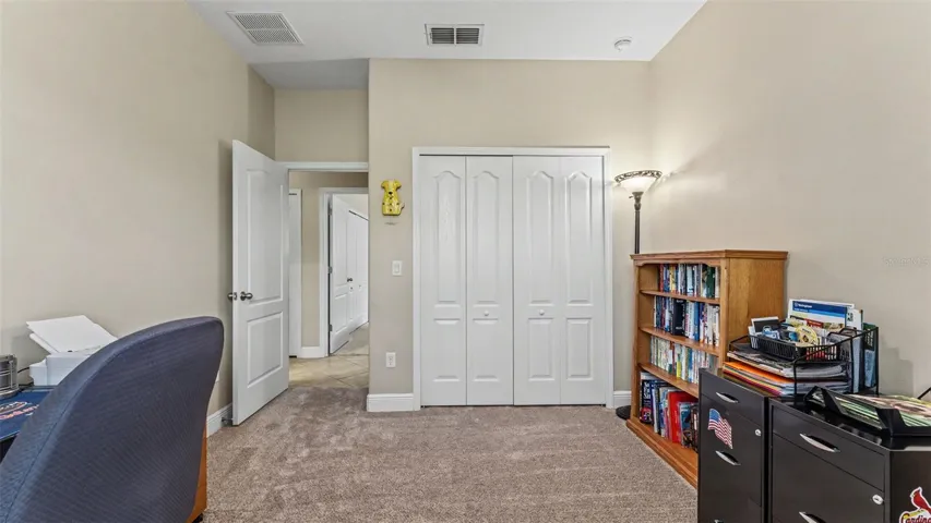Guest bedroom 1