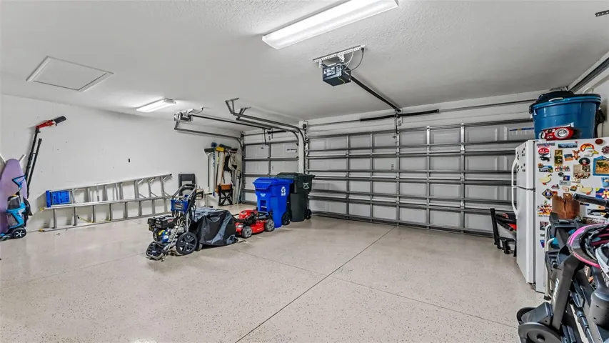 3 car garage
