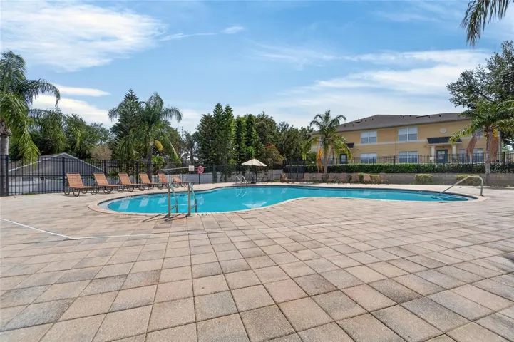 Community pool
