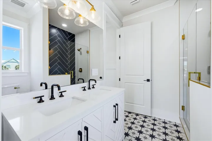 Guest Bath with Dual Sinks!