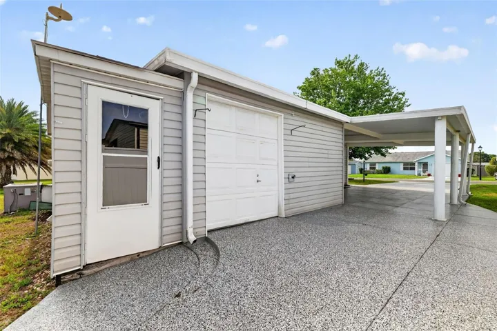 Golf cart garage/work shop