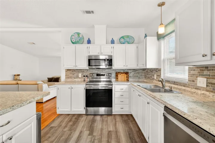 Enter into kitchen